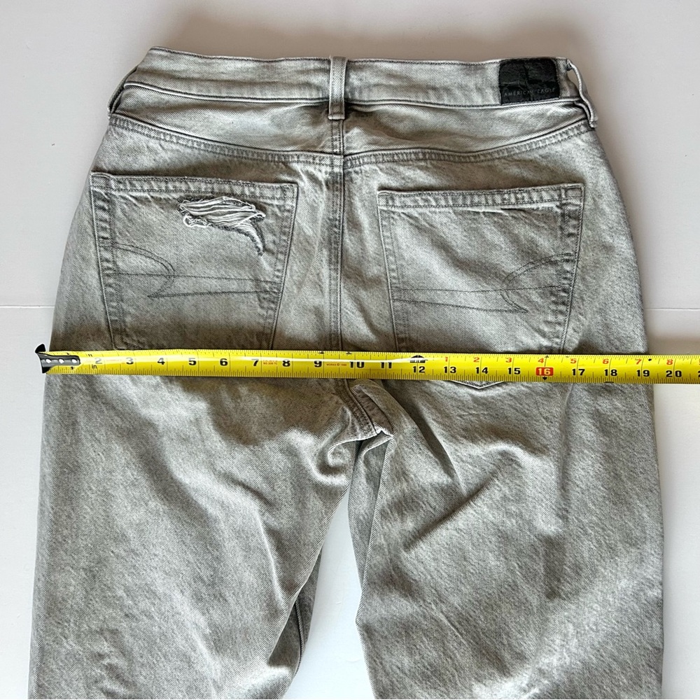 🍒(A461) Women’s American Eagle Jeans. Light Gray Distressed Wash. Size: 6 Long - Picture 12 of 15